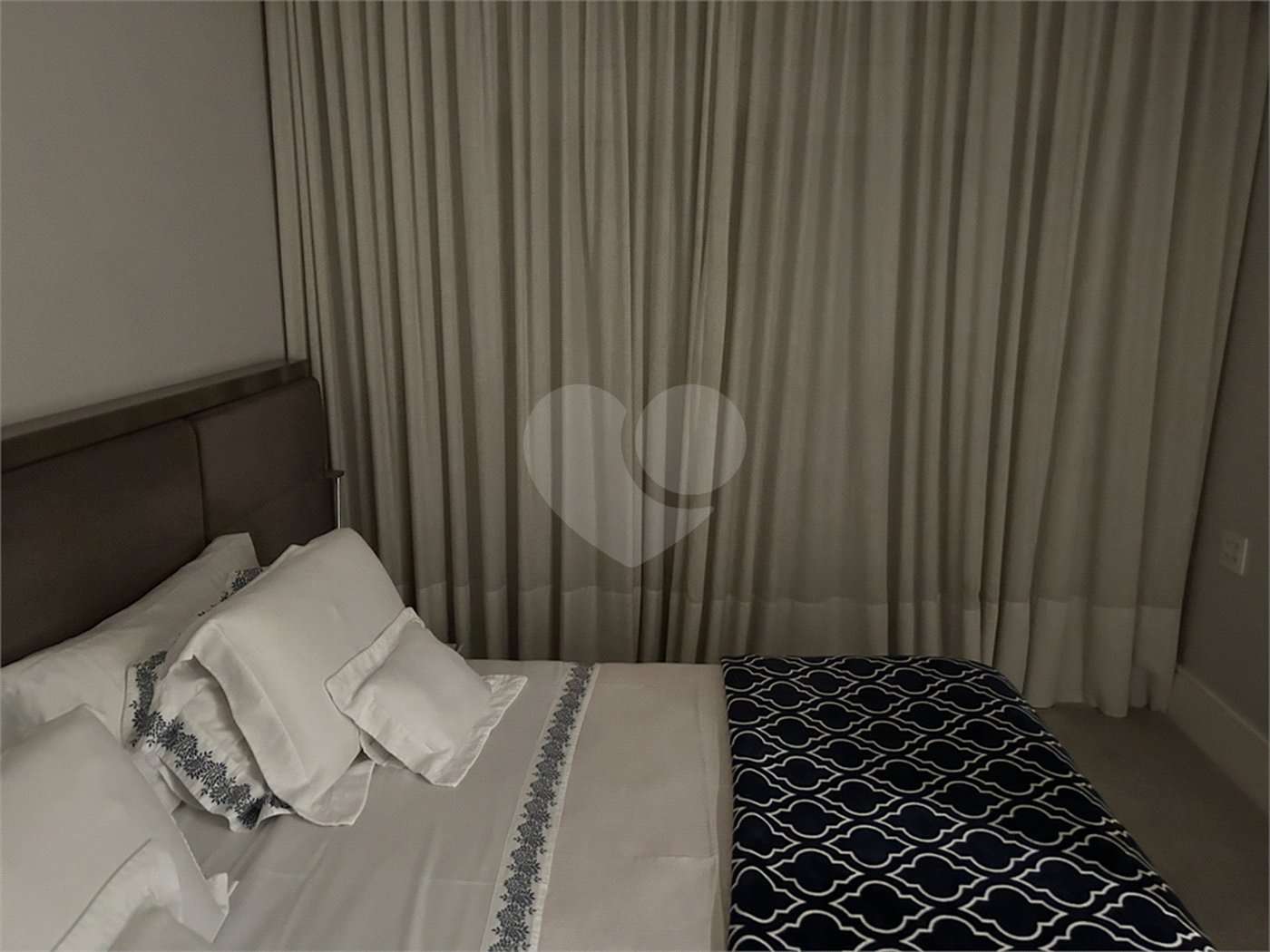 Apartamento à venda ou para alugar com 2 suítes em Água Branca, São Paulo, SP