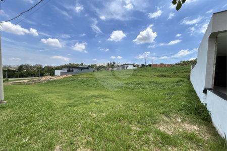 Terreno à venda no condomínio Bougainville, Sorocaba - SP