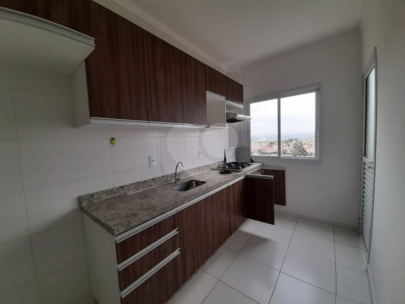 Apartamento para alugar com 3 quartos, sendo 1 suíte,  em Aqui Se Vive, Indaiatuba, SP