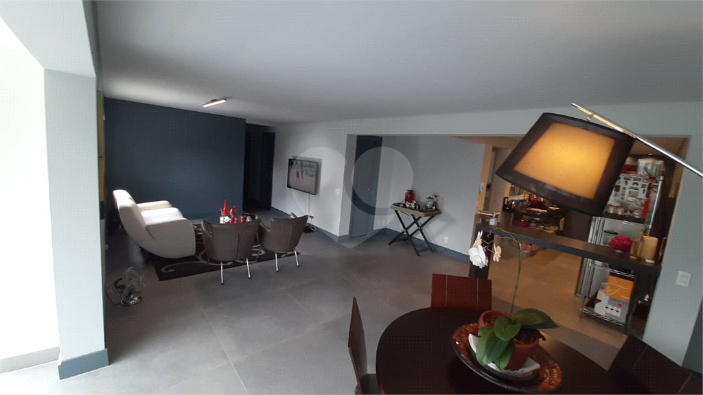 Apartamento à venda com 2 suítes em Jardim Caboré, São Paulo, SP