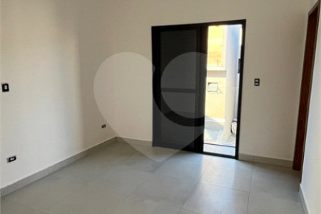 Villagio à venda com 2 suítes em Jardim Santo Antônio, Atibaia, SP