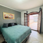Casa à venda com 4 quartos, sendo 2 suítes, em Parque Santo Antônio, Guarulhos, SP