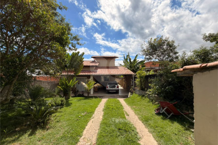Chácara à venda com 3 quartos, sendo 1 suíte, no Centro, Araçoiaba da Serra, SP