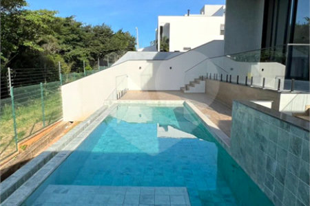 Casa à venda com 3 suítes no condomínio Alphaville Iv, Votorantim - SP