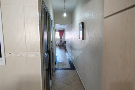 Sobrado à venda com 3 quartos, sendo 1 suíte,  em Vila Matilde, São Paulo, SP