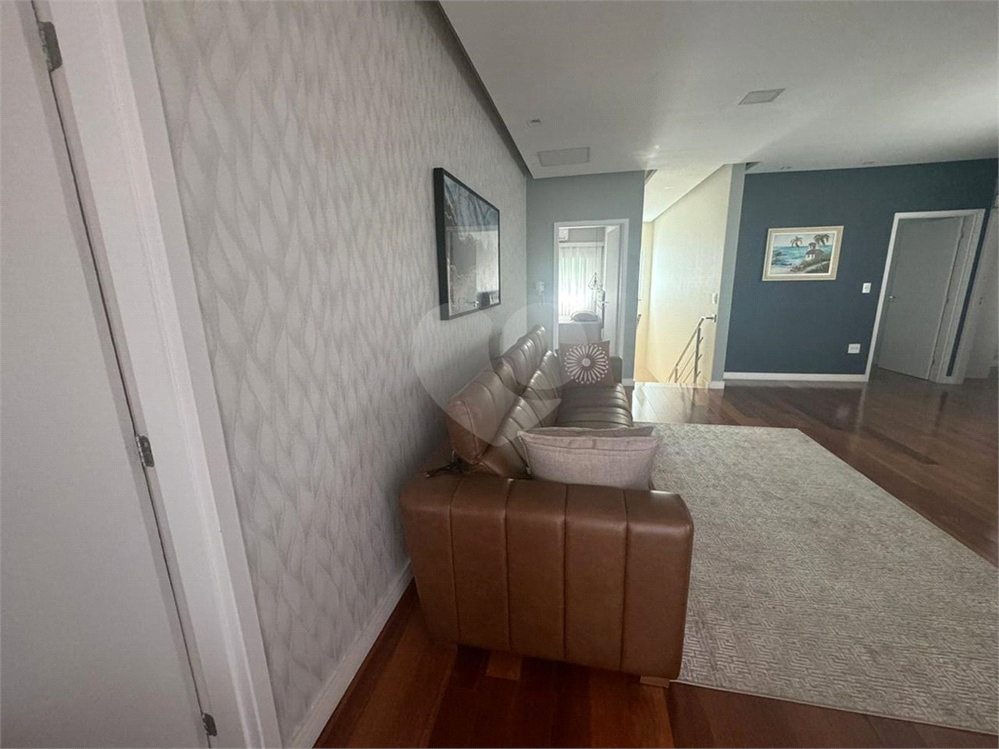 Sobrado à venda com 5 quartos, sendo 3 suítes, em Vila Nivi, São Paulo, SP
