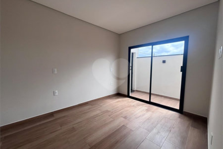 Casa à venda com 3 suítes no condomínio Campos do Conde I e II, Sorocaba - SP