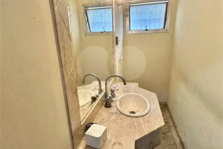 Sobrado à venda com 3 quartos, sendo 1 suíte, em Jardim São Paulo(zona Norte), São Paulo, SP