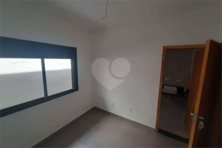 Casa Térrea à venda com 3 suítes em Jardim do Lago, Atibaia, SP