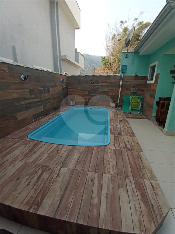 Casa à venda com 3 suítes no condomínio Mansões da Prata, Rio de Janeiro - RJ
