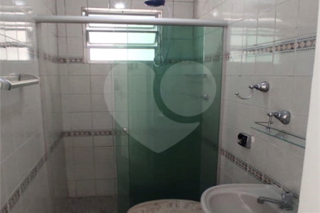 Sobrado à venda com 3 quartos, sendo 1 suíte, em Campo Grande, São Paulo, SP