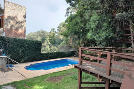 Sobrado à venda com 6 quartos, sendo 3 suítes, em Rolinópolis, São Paulo, SP