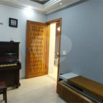 Casa para alugar com 4 quartos, sendo 3 suítes,  no condomínio Figueira Garden, Atibaia - SP