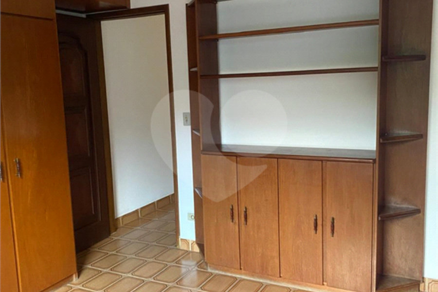Sobrado para alugar com 3 quartos, sendo 1 suíte, em Vila Nova Cachoeirinha, São Paulo, SP