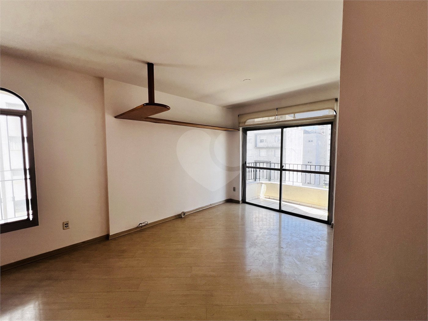 Apartamento à venda com 3 quartos, sendo 1 suíte, em Santa Cecília, São Paulo, SP