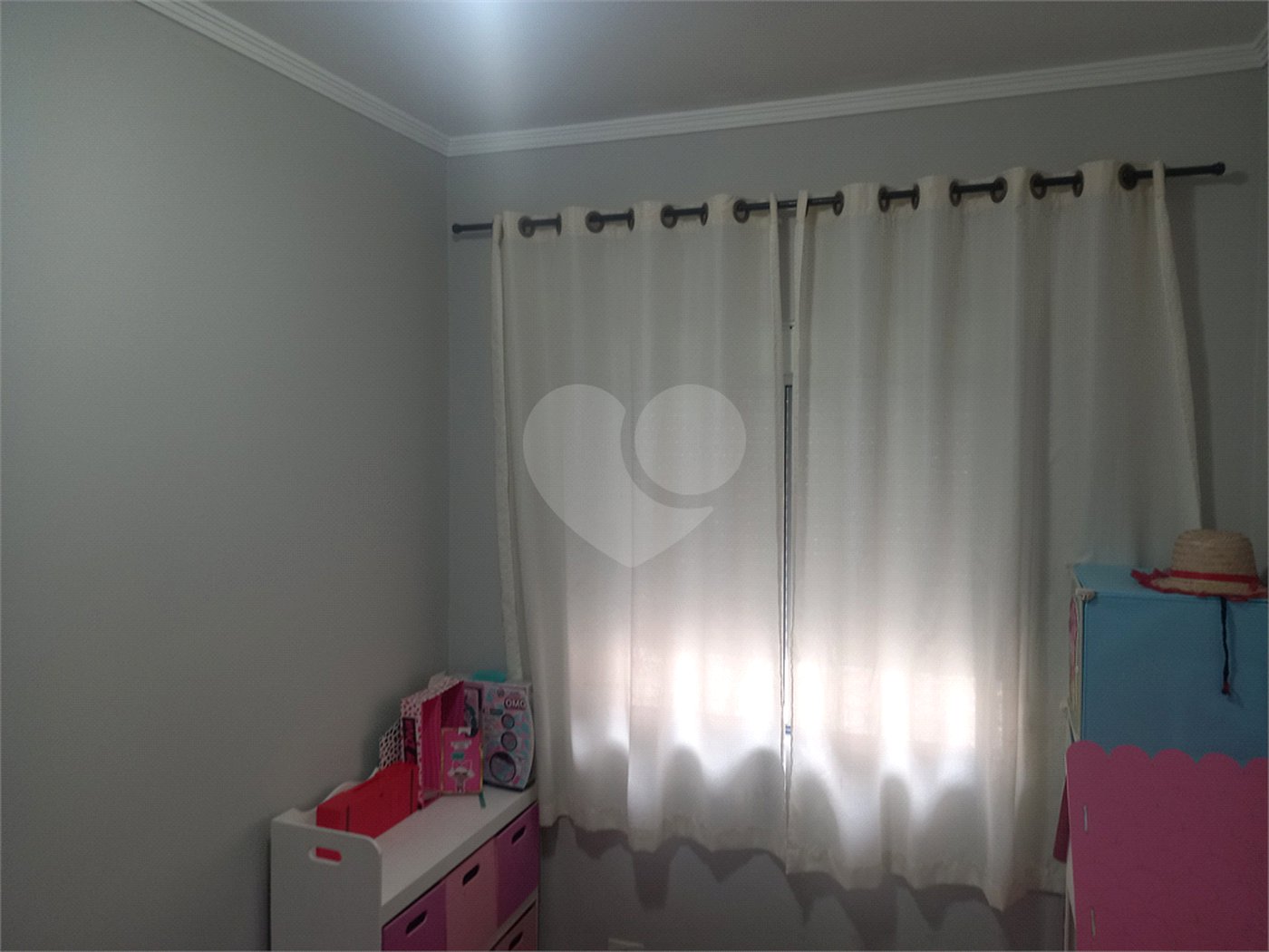 Sobrado à venda com 3 quartos, sendo 1 suíte,  em Tremembé, São Paulo, SP