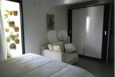 Apartamento à venda com 3 quartos, sendo 1 suíte, em Vila Andrade, São Paulo, SP