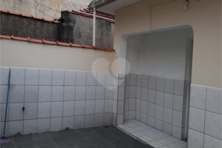Casa à venda com 4 quartos, sendo 1 suíte, em Vila Guarani (z Sul), São Paulo, SP
