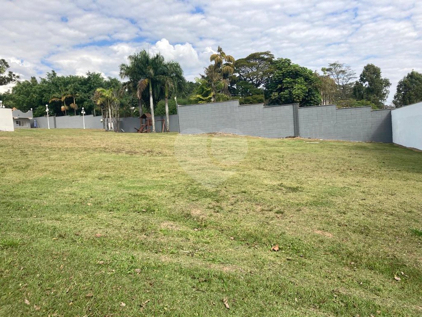Terreno à venda em Loteamento Residencial Villágio DI Capri, Votorantim, SP