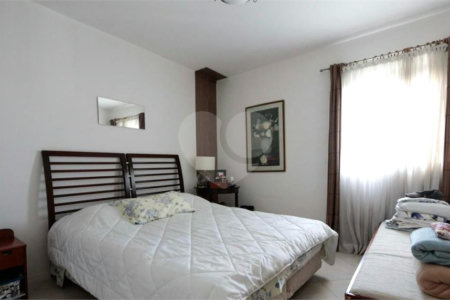 Apartamento à venda com 3 suítes em Vila Morumbi, São Paulo, SP