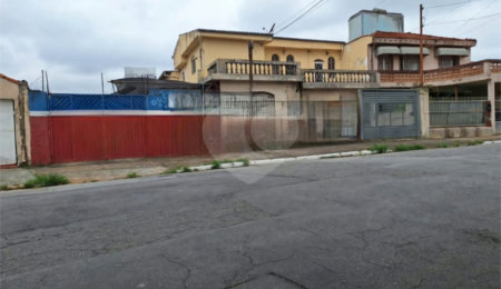 Sobrado à venda com 4 quartos em Vila Maria, São Paulo, SP
