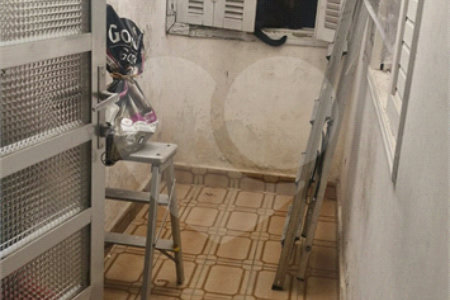Casa Térrea à venda com 5 quartos, sendo 1 suíte, em Vila Mafra, São Paulo, SP