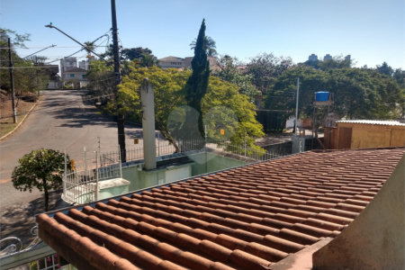 Sobrado à venda com 4 quartos, sendo 1 suíte,  em Parque dos Príncipes, São Paulo, SP