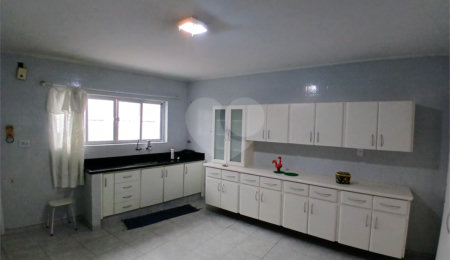 Casa à venda ou para alugar com 3 quartos, sendo 1 suíte, em Santana, São Paulo, SP