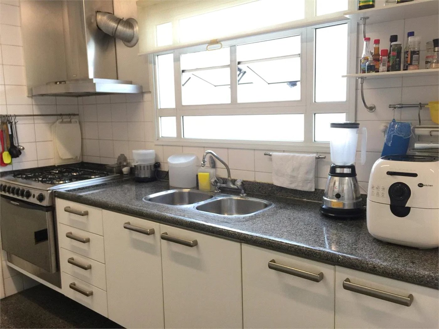Apartamento à venda com 4 suítes em Vila Suzana, São Paulo, SP