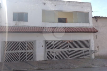 Casa à venda com 2 quartos em Parque Industrial, São Paulo, SP