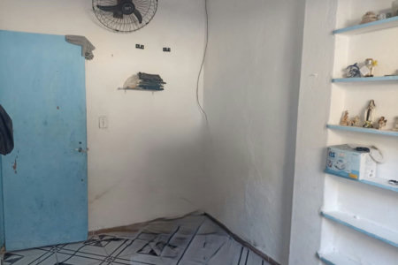 Casa com 2 dormitórios à venda, 244 m² por R$ 460.000,00 - Parque Bitaru - São Vicente/SP