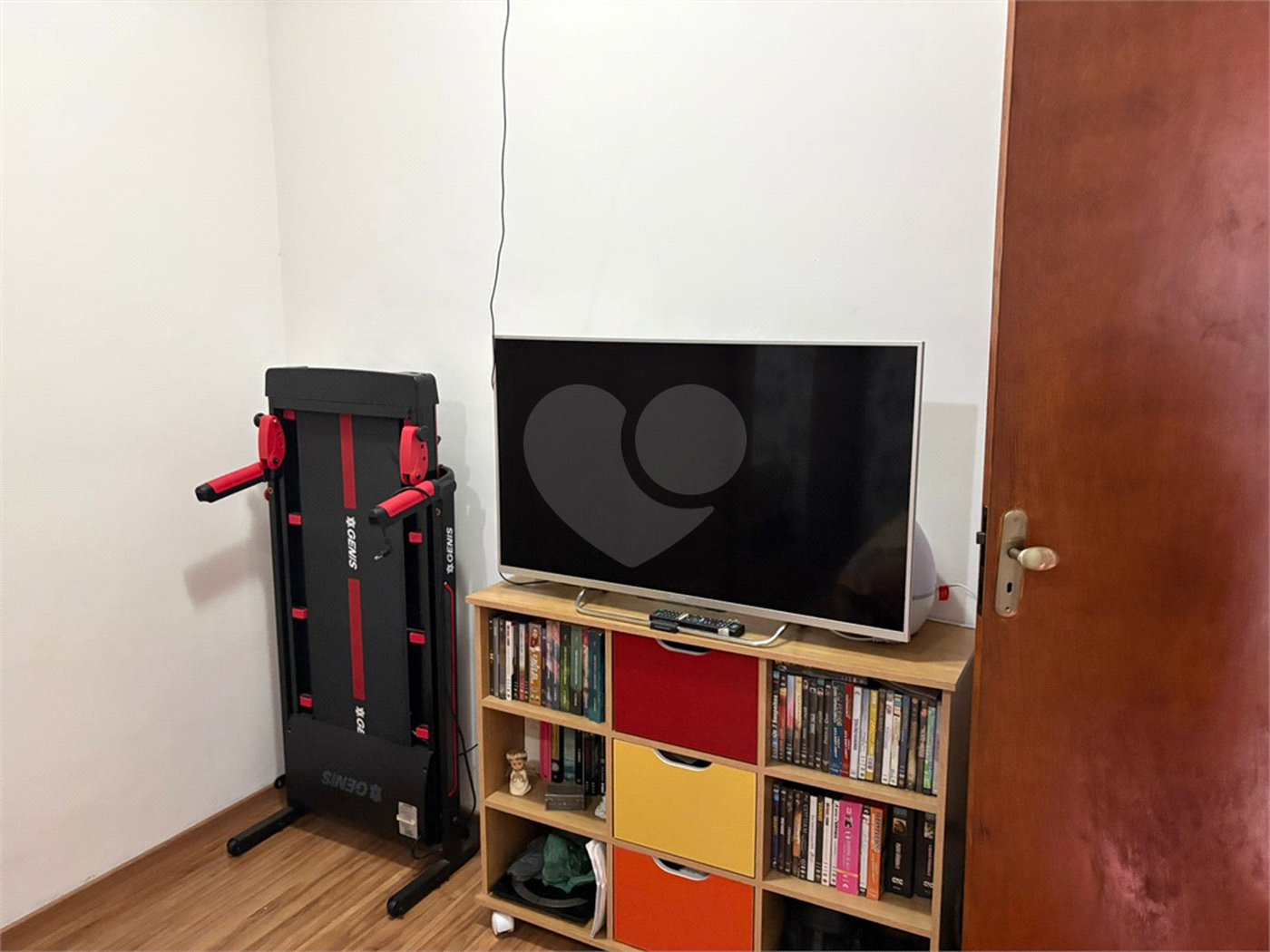 Casa à venda com 1 quarto no condomínio Chalom, São Paulo - SP