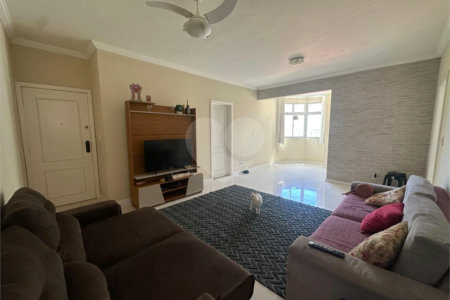 Apartamento à venda com 3 quartos, sendo 1 suíte, em Passagem, Cabo Frio, RJ