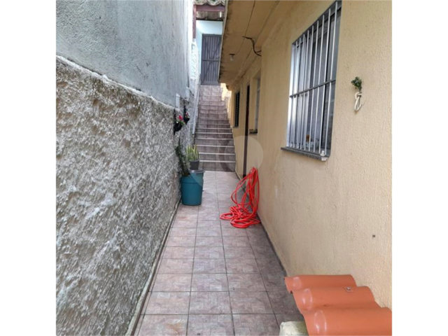 Casa à venda com 2 quartos no condomínio Benvinda Catarina de Jesus, São Paulo - SP