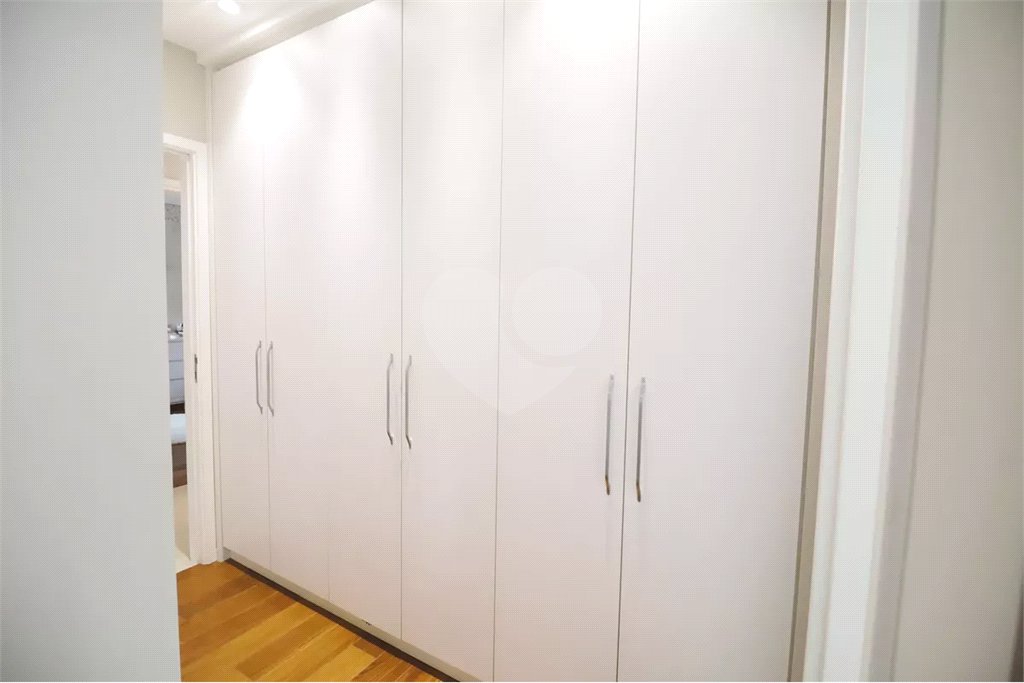 Apartamento à venda com 3 quartos, sendo 1 suíte,  em Vila Dom Pedro II, São Paulo, SP