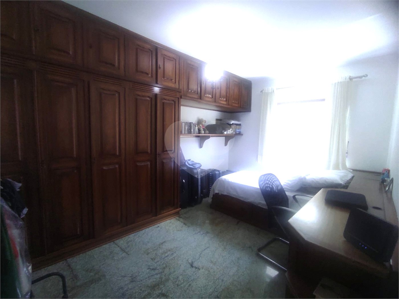 Sobrado à venda com 3 quartos, sendo 1 suíte,  em Vila Paiva, São Paulo, SP