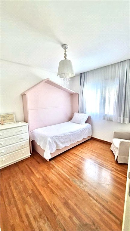 Apartamento à venda com 3 suítes em Vila Romana, São Paulo, SP
