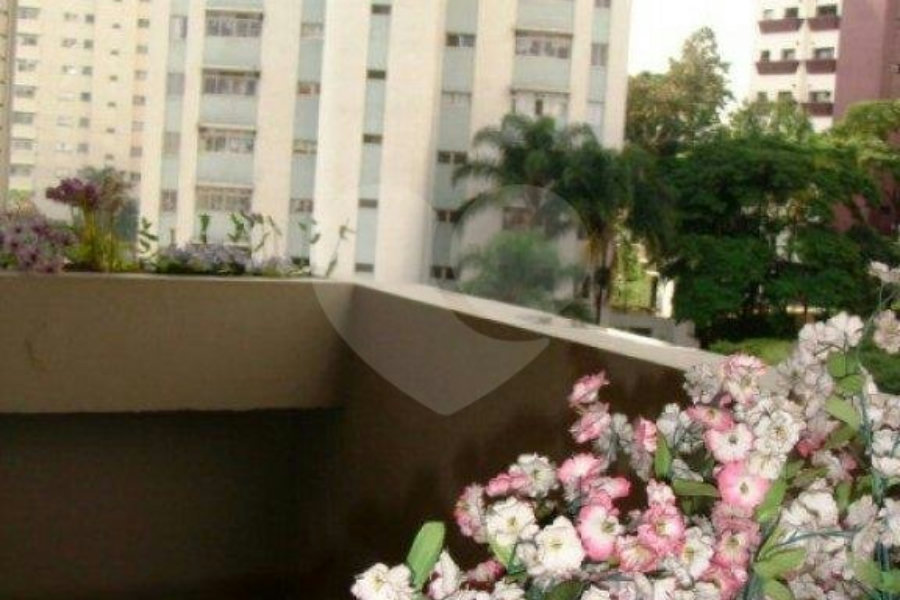 Apartamento à venda com 4 quartos, sendo 3 suítes, em Água Fria, São Paulo, SP