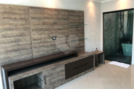 Casa à venda com 3 quartos, sendo 1 suíte, em Nova Petrópolis, São Bernardo do Campo, SP