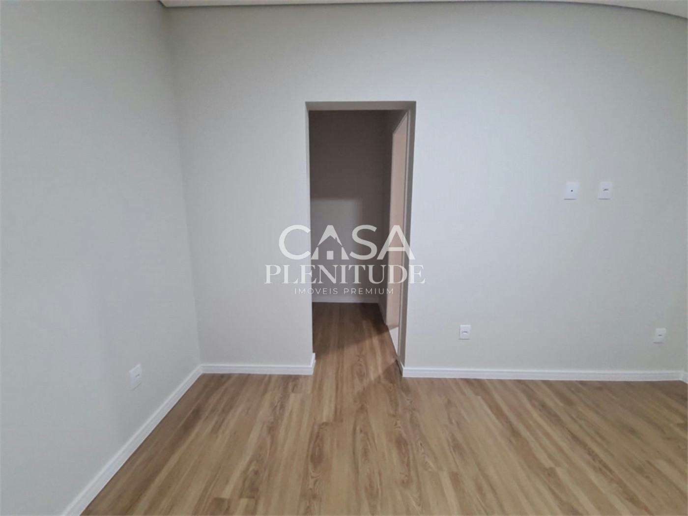 Casa em condomínio à venda com 3 quartos, sendo 1 suíte,  em Jardim Novo Horizonte, Sorocaba, SP