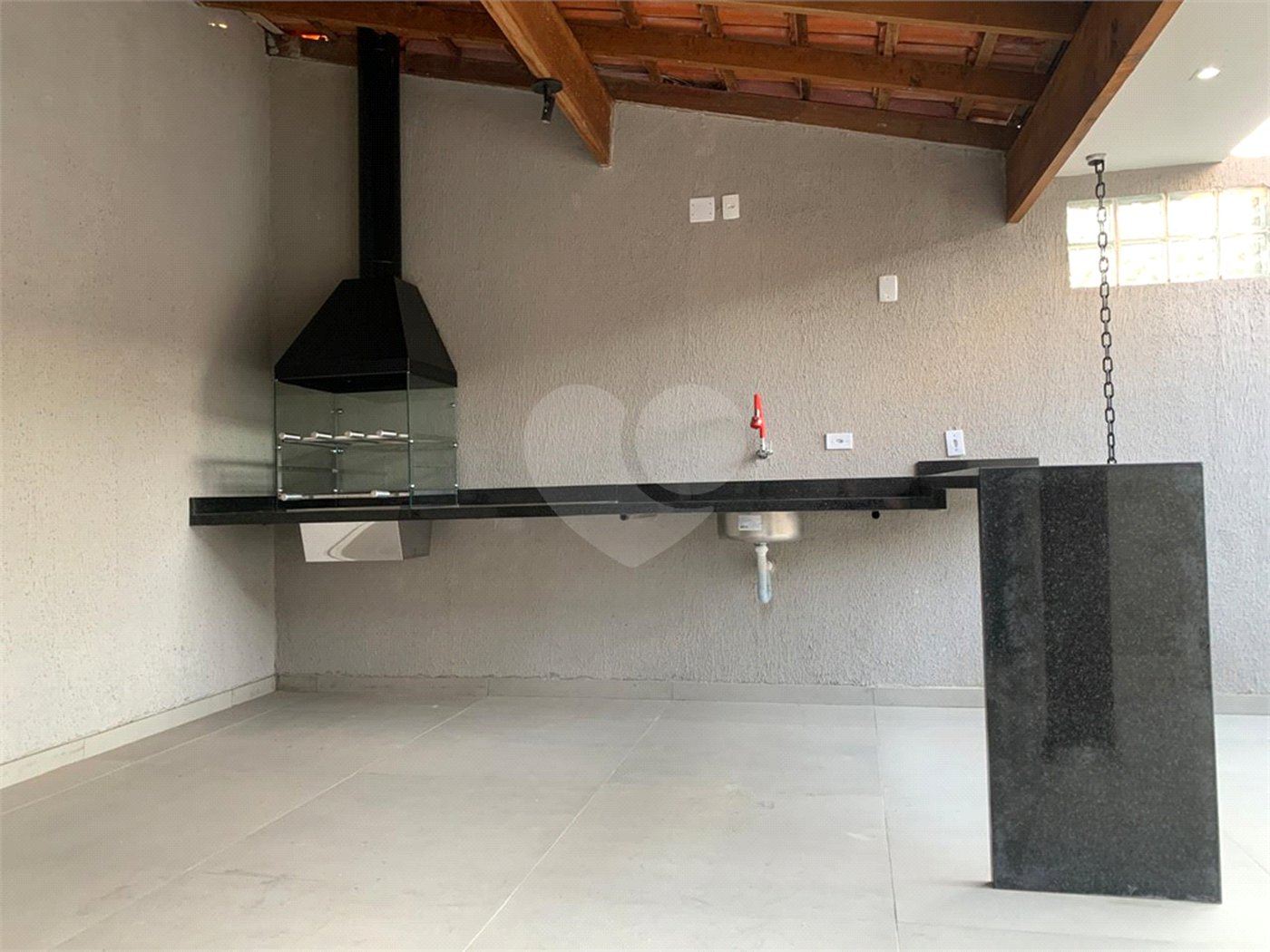 Casa à venda com 3 suítes em Aruã, Mogi das Cruzes, SP