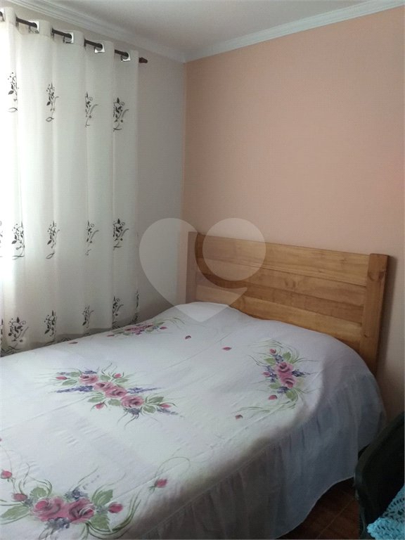 Apartamento à venda com 2 quartos em Jardim Bela Vista, Mogi das Cruzes, SP
