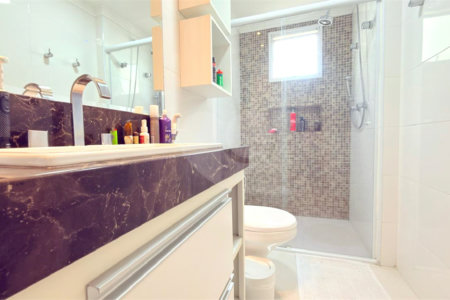 Apartamento à venda com 3 suítes em Santa Teresinha, São Paulo, SP