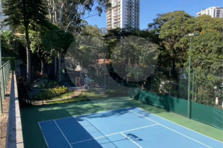 Apartamento à venda com 3 suítes em Santo Amaro, São Paulo, SP