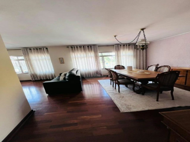 Casa à venda com 3 quartos, sendo 1 suíte,  em Tucuruvi, São Paulo, SP