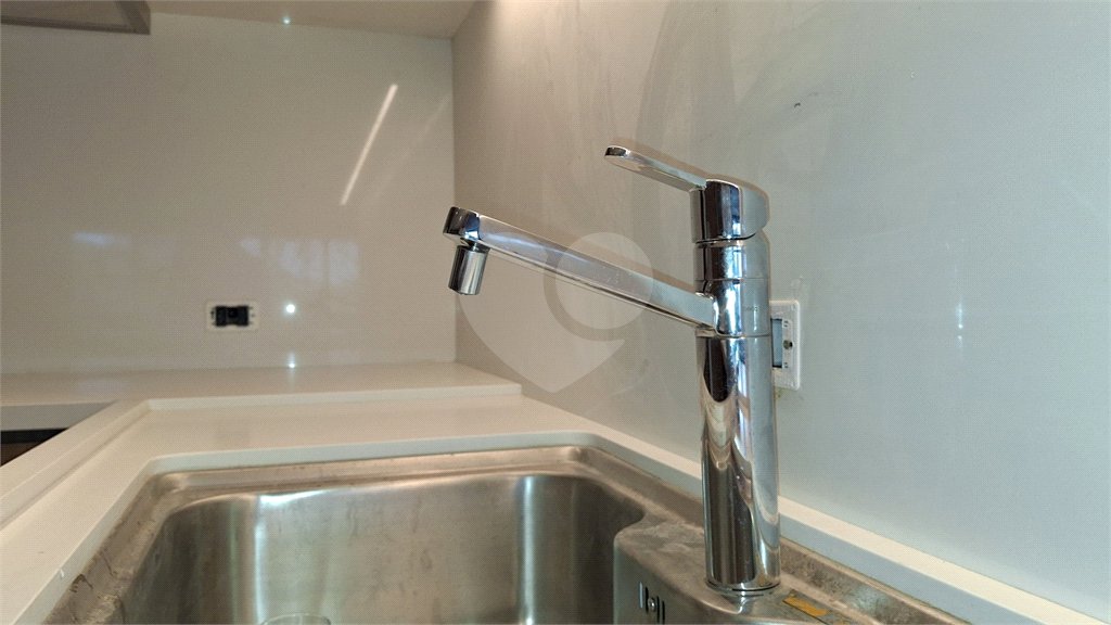 Apartamento para alugar com 3 quartos, sendo 1 suíte, em Itaim Bibi, São Paulo, SP