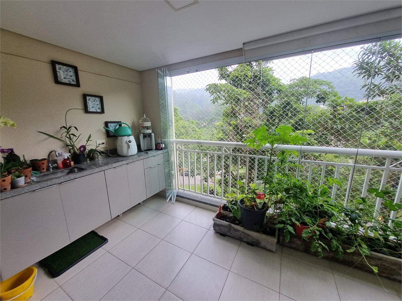 Apartamento à venda com 3 quartos, sendo 1 suíte, em Horto, São Paulo, SP