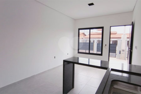 Casa de Vila à venda com 2 quartos em Jardim Jatobá, Sorocaba, SP