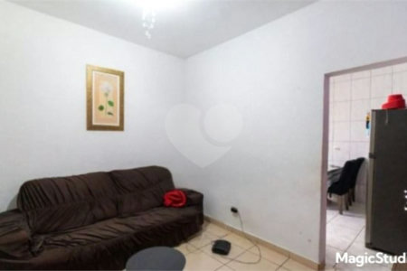 Casa com 200m² , 4 dormitórios , sendo 3 suítes , 2 vagas , à venda no Jabaquara.