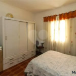 Casa com 154m², 2 dormitórios, 1 vaga, à venda na Vila Ema.